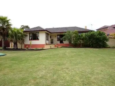182 Penguin Road, Safety Bay WA 6169