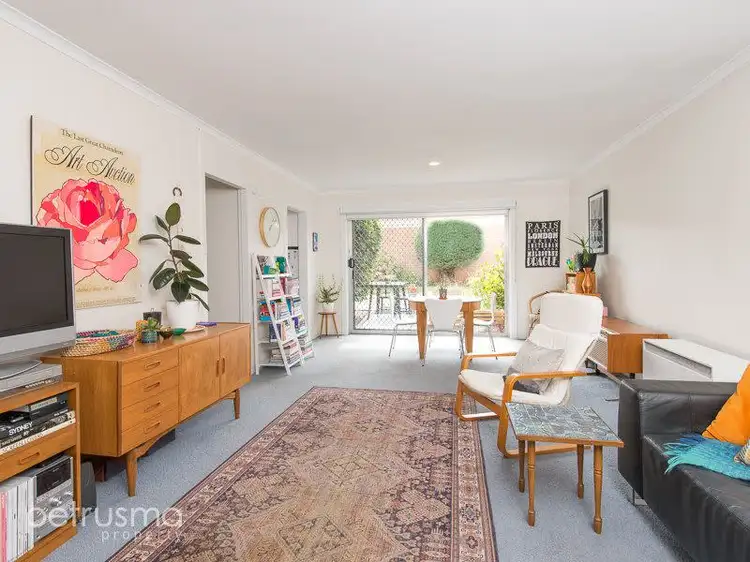 1/9 Lower River Street, Bellerive TAS 7018
