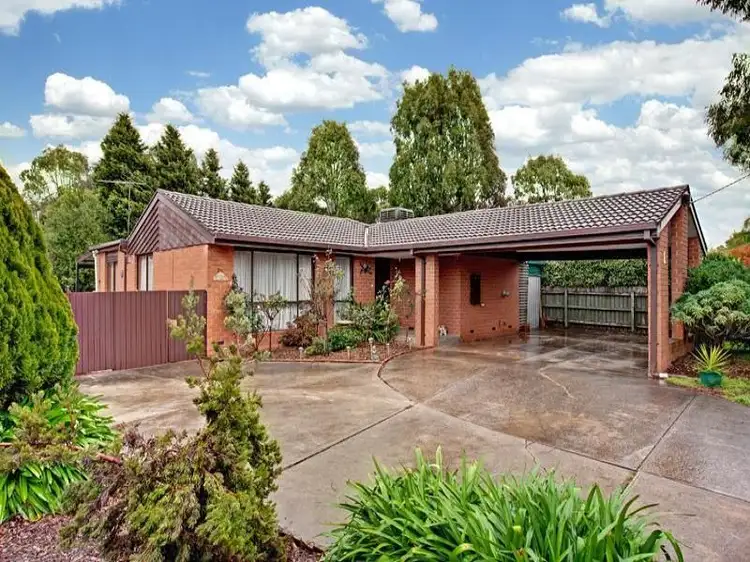 24 SINCLAIR COURT, Wallan VIC 3756