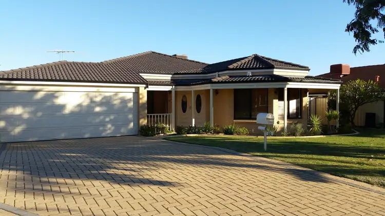 22 Kippilaw Loop, Carramar WA 6031