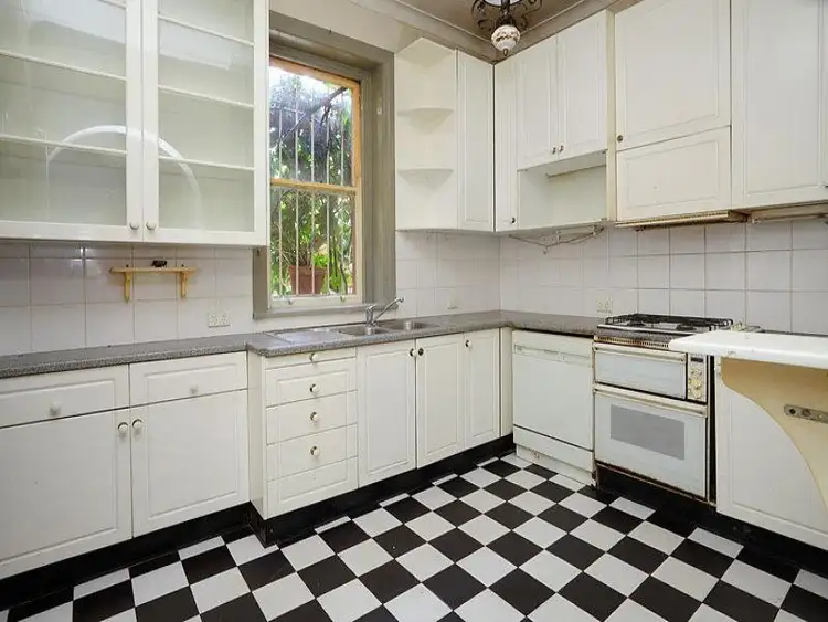 Third view of Homely apartment listing, 1/15 St Neot Avenue, Potts Point NSW 2011