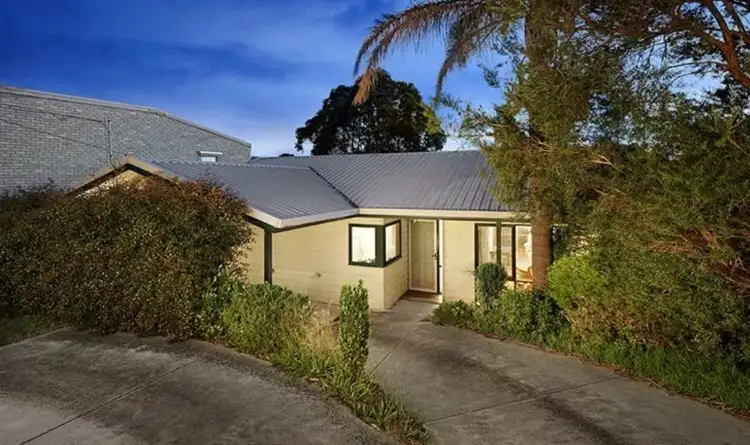 Fourth view of Homely house listing, 34 Carrol Grove, Mount Waverley VIC 3149