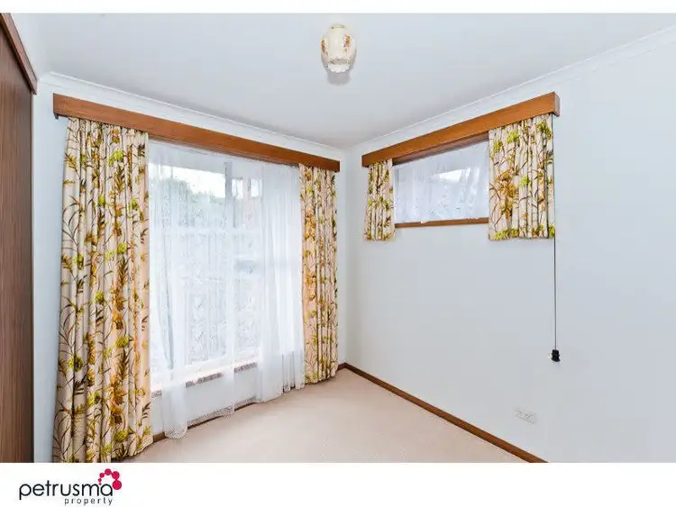 Fifth view of Homely villa listing, 4 / 68 Allumba Street, Howrah TAS 7018