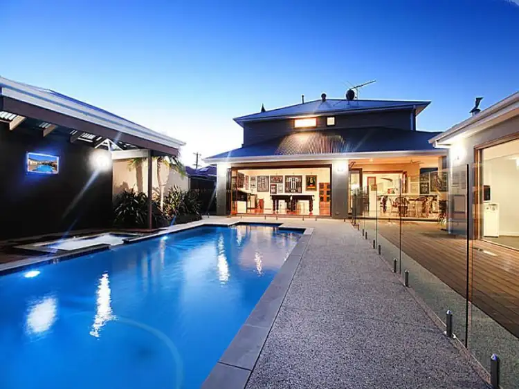 26 Myrtle Grove, Altona VIC 3018
