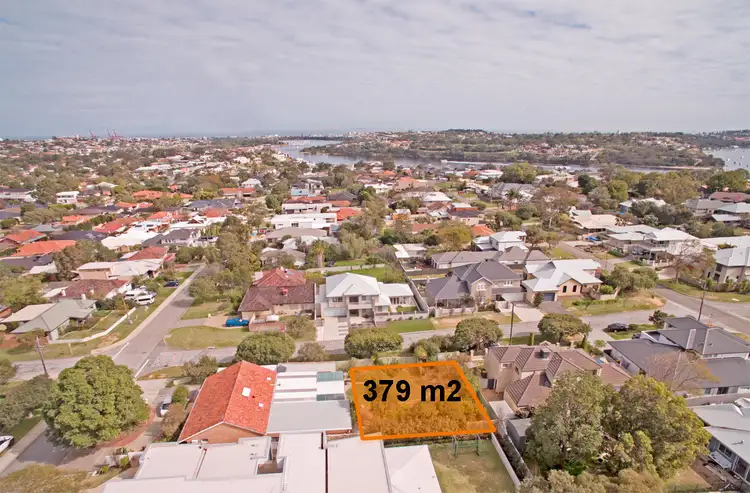 114 Murray Road, Bicton WA 6157