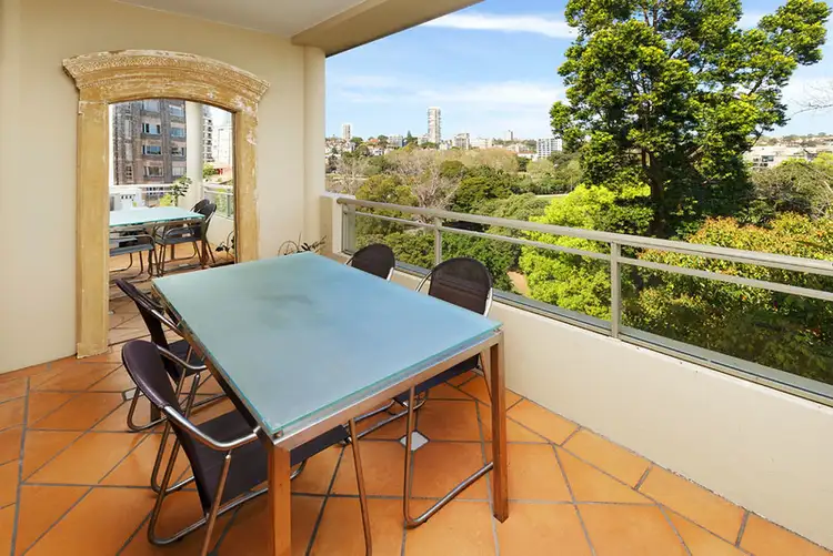 Third view of Homely apartment listing, 10/2 Holdsworth Avenue, Elizabeth Bay NSW 2011