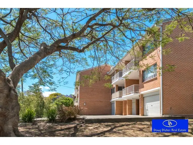 1/2 Brasted Street, Taringa QLD 4068