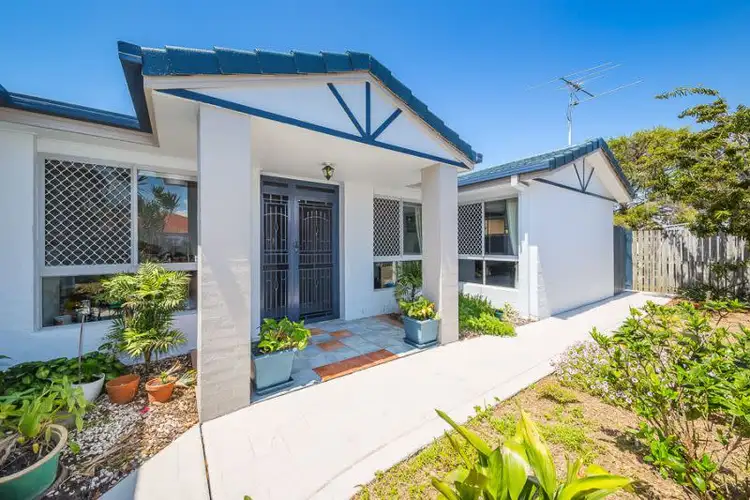 13 Capstan Court, Banksia Beach QLD 4507