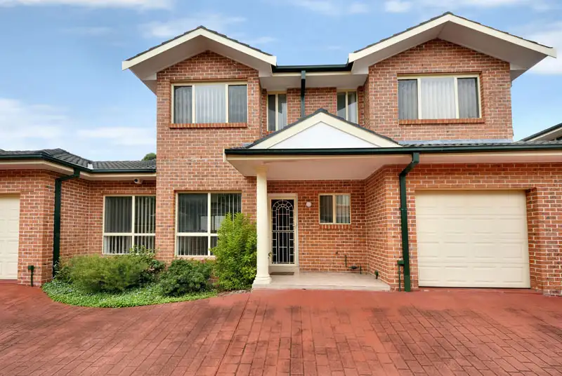 Main view of Homely townhouse listing, 2/15-17 McAlister Avenue, Engadine NSW 2233