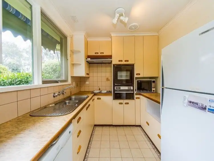 Sixth view of Homely house listing, 17 Noala Place, Aranda ACT 2614