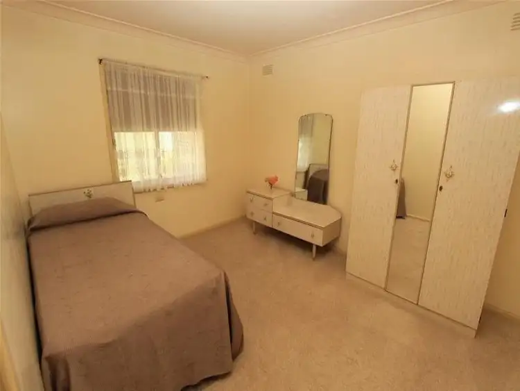 Seventh view of Homely house listing, 11 Leavenworth Drive, Wagga Wagga NSW 2650