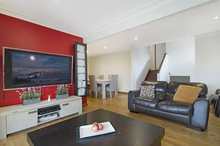 Fourth view of Homely house listing, 15 Fairview Place, Mount Kuring-gai NSW 2080