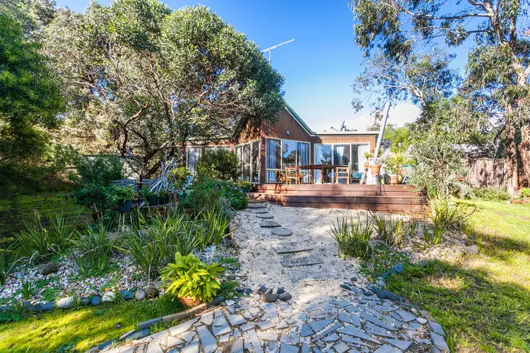 11 Hartley Street, Aireys Inlet VIC 3231