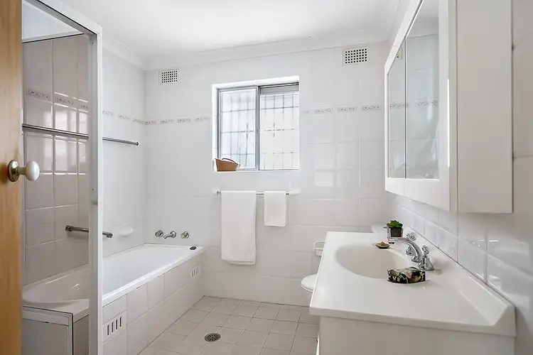 Sixth view of Homely house listing, 2 Bowman Street, Drummoyne NSW 2047