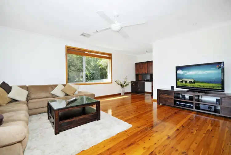 Second view of Homely house listing, 11 Braeside Place, Engadine NSW 2233