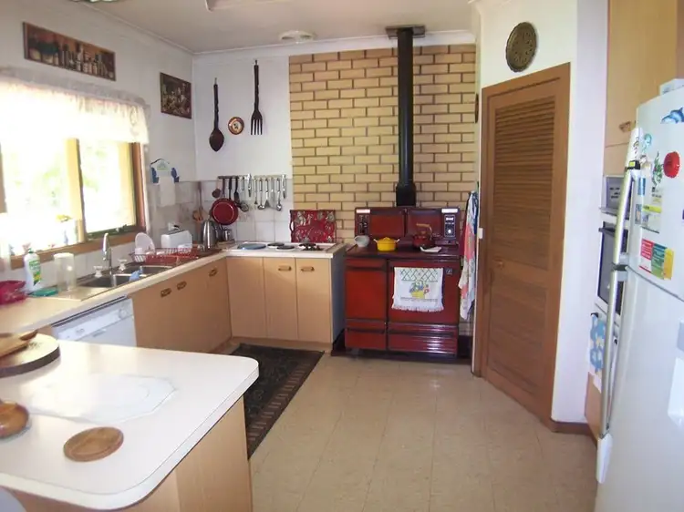 Fifth view of Homely house listing, 947 Morses Creek Road, Wandiligong VIC 3744