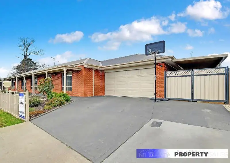 Main view of Homely house listing, 51 Sweetwater Place, Moe VIC 3825