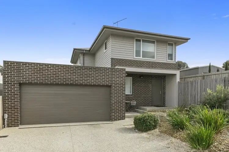 2 / 20 Eton Road, Torquay VIC 3228
