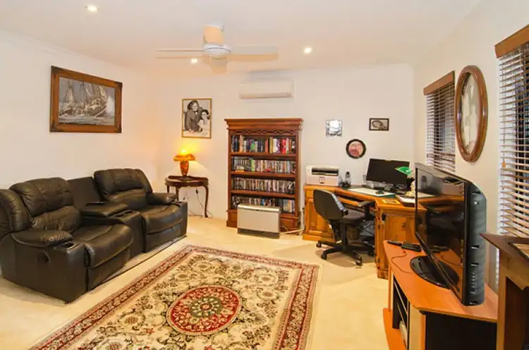 Sixth view of Homely semi-detached listing, 1/9 Salamanda Drive, Geographe WA 6280