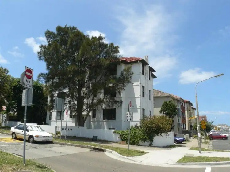 Main view of Homely apartment listing, 2/112 Warners Ave, Bondi Beach NSW 2026