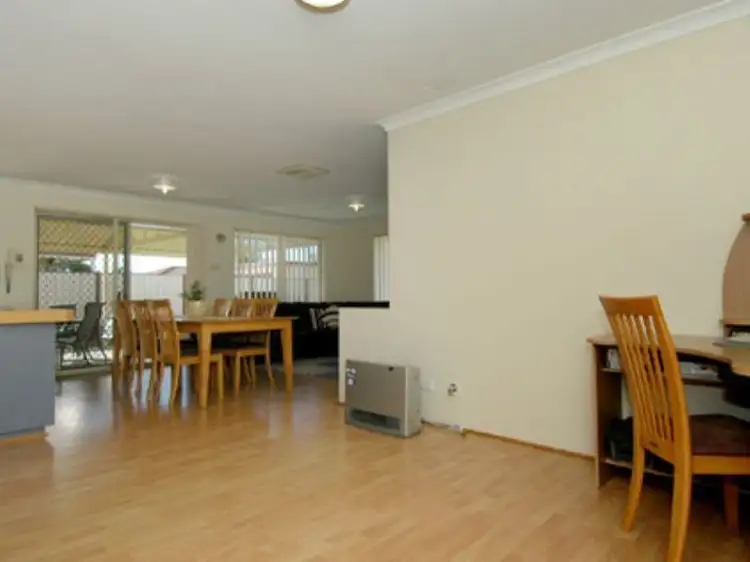 Fifth view of Homely house listing, 16 Waxflower Bend, Huntingdale WA 6110