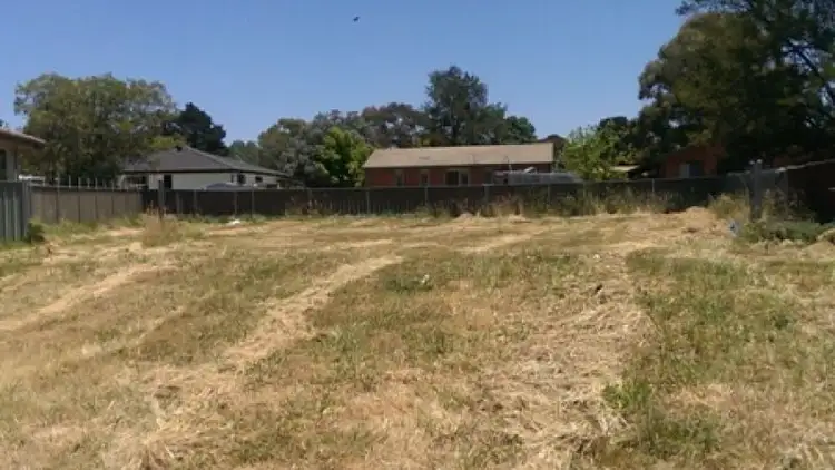 9 Tasha Place, Orange NSW 2800