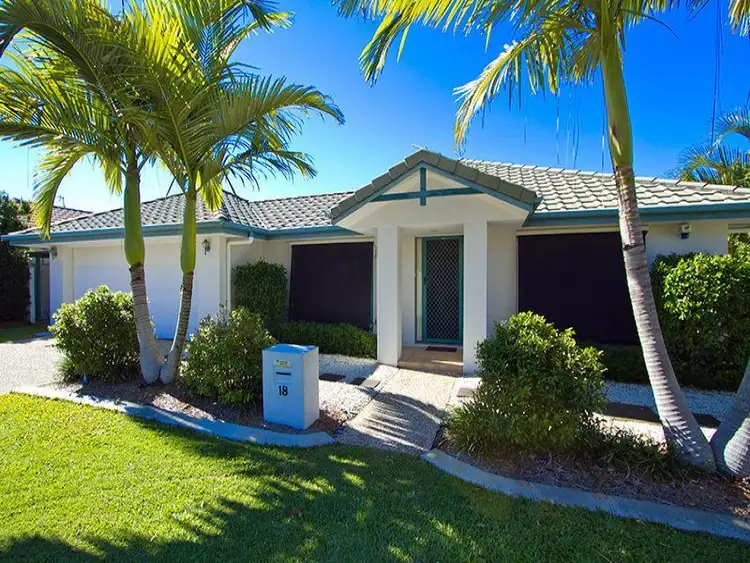 18 Seville Circuit, Burleigh Waters QLD 4220