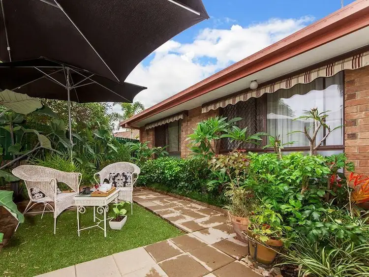 Third view of Homely semi-detached listing, 2/7 Chaplin Crescent, Oxenford QLD 4210