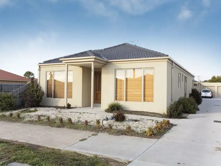 2/37-39 May Avenue, Altona Meadows VIC 3028