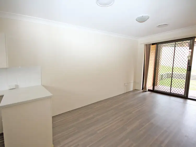 Fifth view of Homely unit listing, 2/3 Leslie Street, Shoal Bay NSW 2315