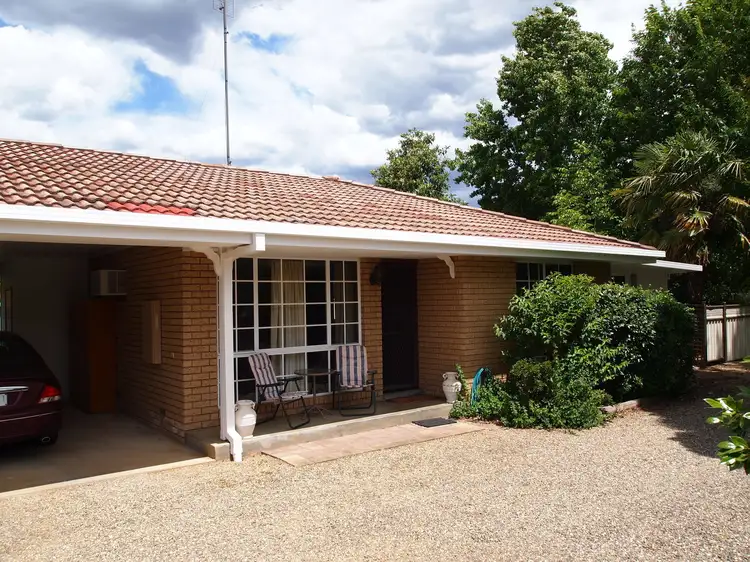 1/3 Seamer Street, Porepunkah VIC 3740