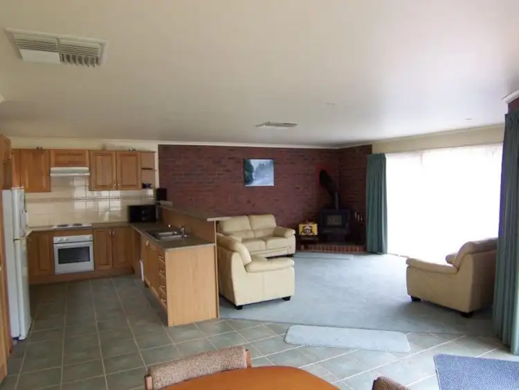 Sixth view of Homely house listing, 4 Norman Crt, Bright VIC 3741