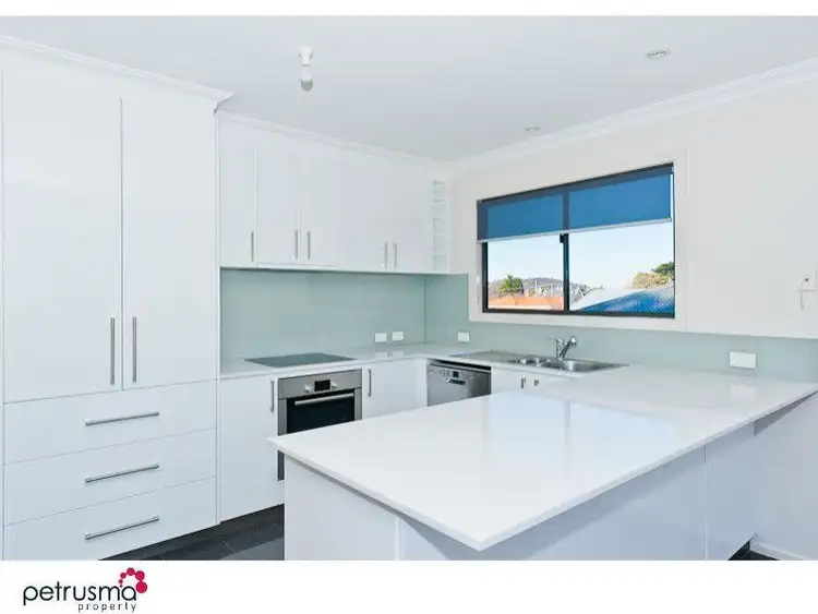Third view of Homely townhouse listing, 5/10 Talune Street, Lindisfarne TAS 7015