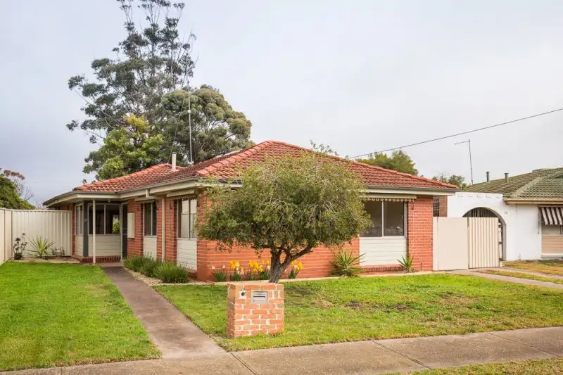 Main view of Homely house listing, 27 Felstead Avenue, Horsham VIC 3400