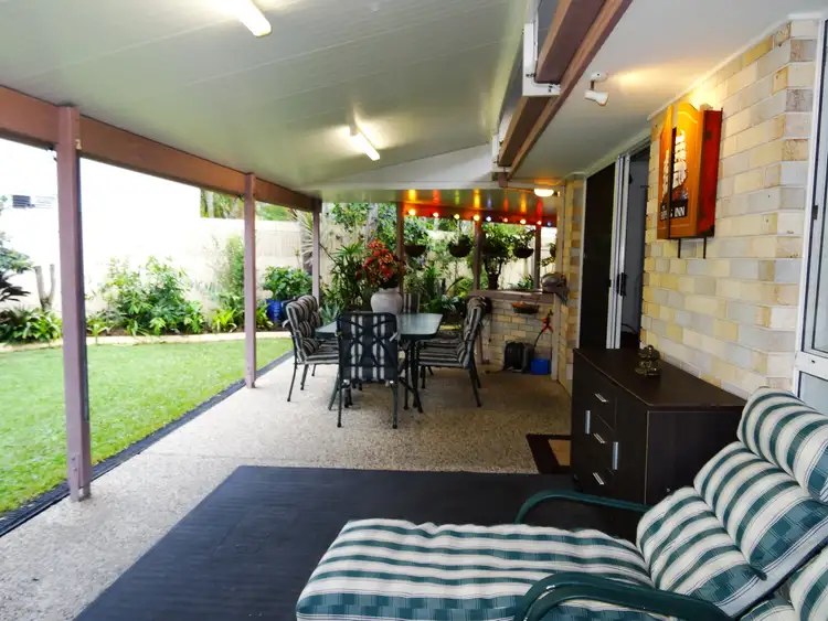 1/3 Stillwater Place, Noosa Waters QLD 4566