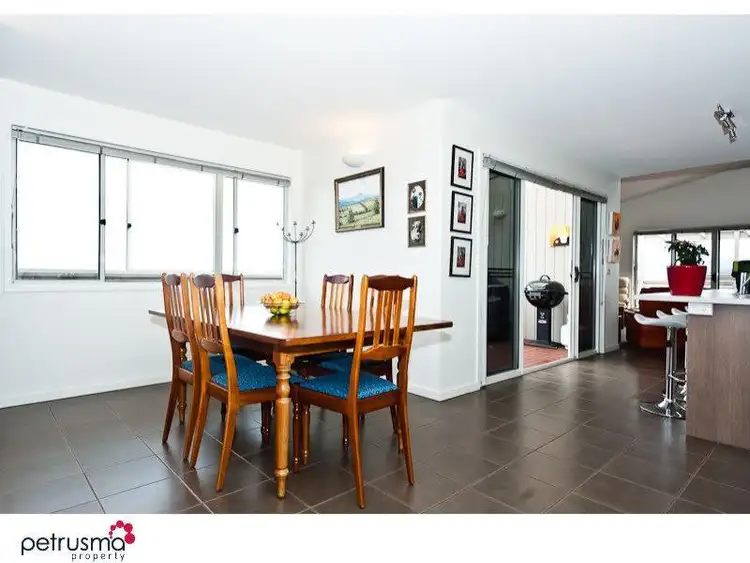 Fourth view of Homely house listing, 8 Erica Place, Oakdowns TAS 7019