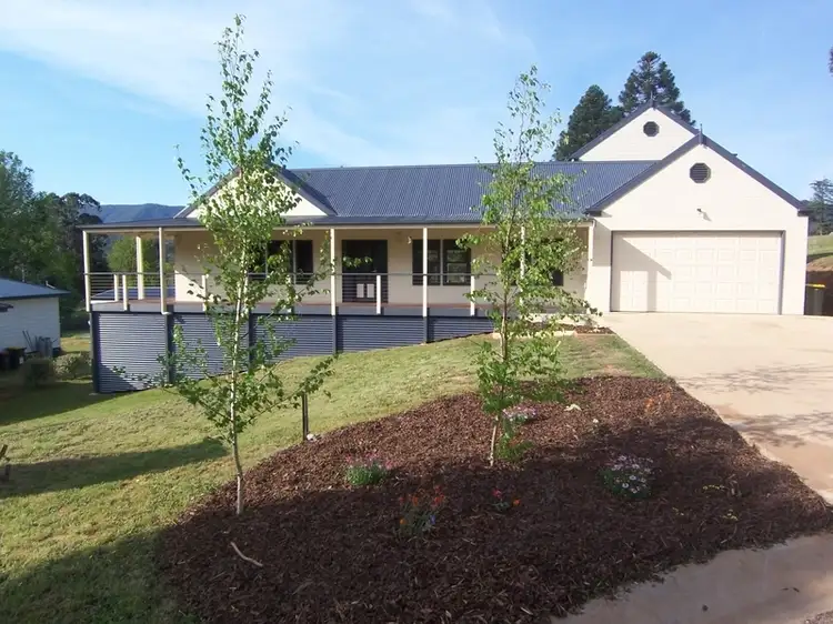 7 Blackwood Bowl, Bright VIC 3741