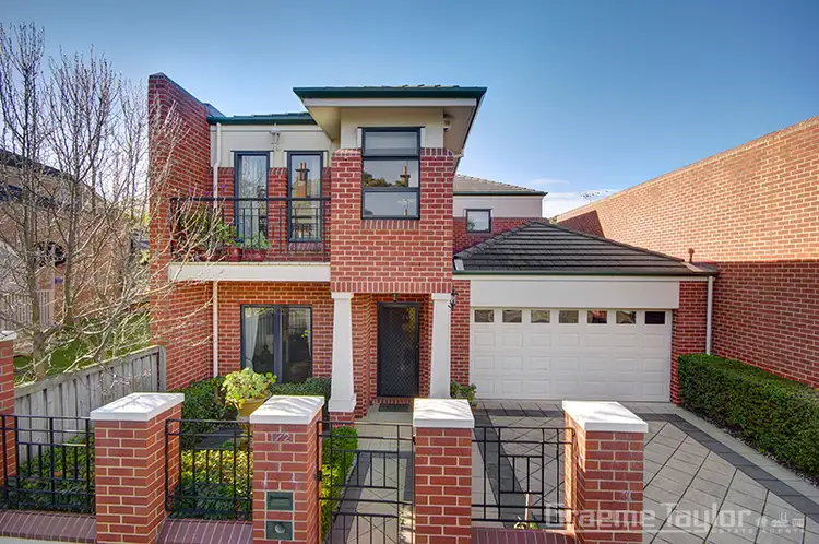 1/2 Stinton Avenue, Newtown VIC 3220