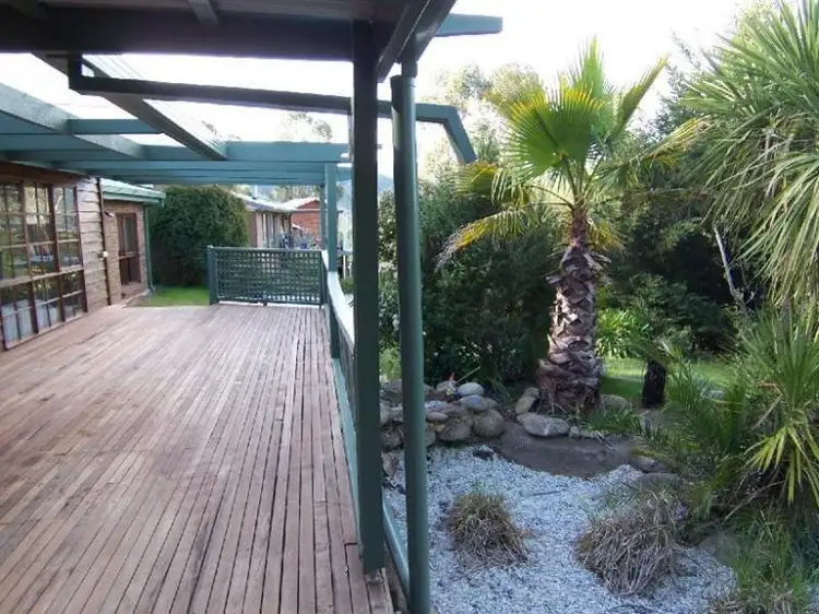 Sixth view of Homely townhouse listing, 4 Lewis Close, Bright VIC 3741