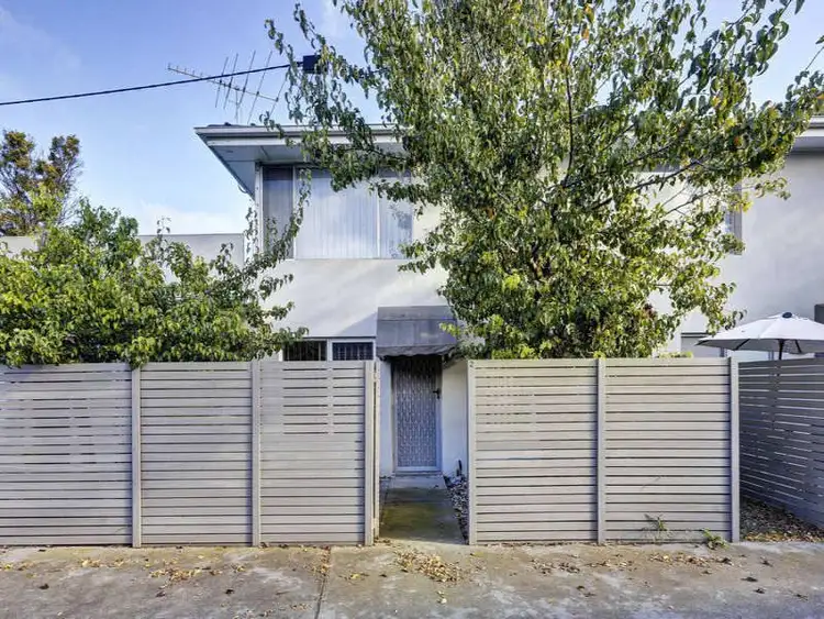 2/14 Jurga Court, Altona VIC 3018