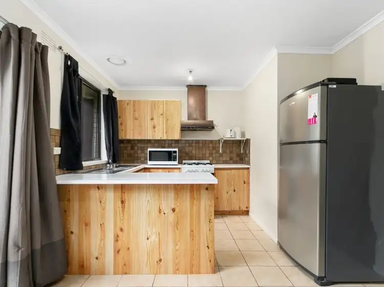 Sixth view of Homely unit listing, 2/7 Lindman Street, Drouin VIC 3818