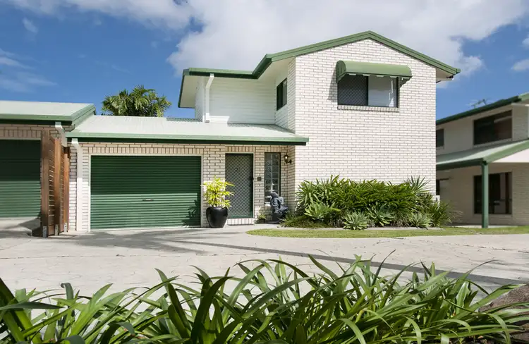 2/17 Meadow Street, North Mackay QLD 4740