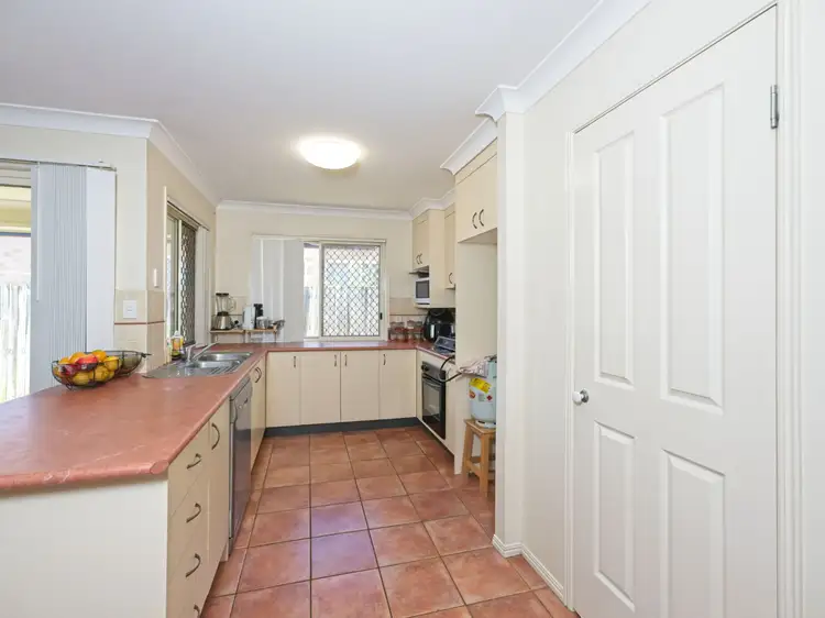 Third view of Homely house listing, 8 Eastridge Place, Kuraby QLD 4112