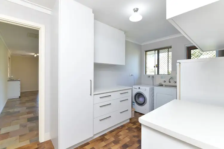 5 Meharry Road, Leeming WA 6149