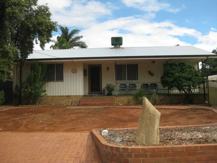 32 Birdwood Street, Mullewa WA 6630