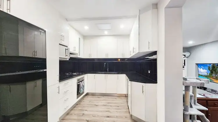 Fifth view of Homely house listing, 4 Sadleir Avenue, Sadleir NSW 2168
