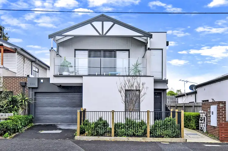 Main view of Homely townhouse listing, 2/113 ALBION, Brunswick VIC 3056