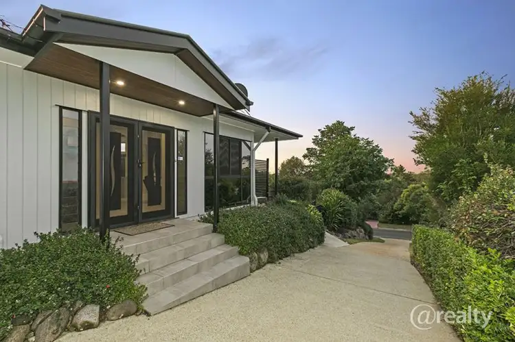 4 Crebra Lane, Cashmere QLD 4500