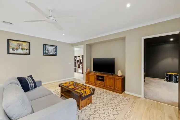 Fifth view of Homely house listing, 5 Manhattan Drive, Officer VIC 3809