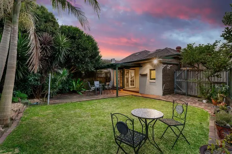 27 Mons Street, Russell Lea NSW 2046